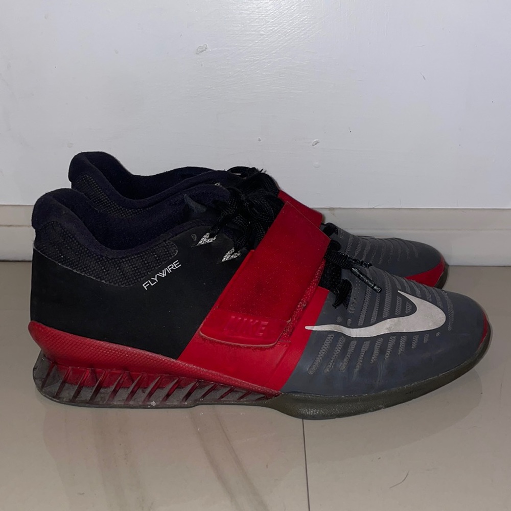 Nike Romaleos 3 Size 9